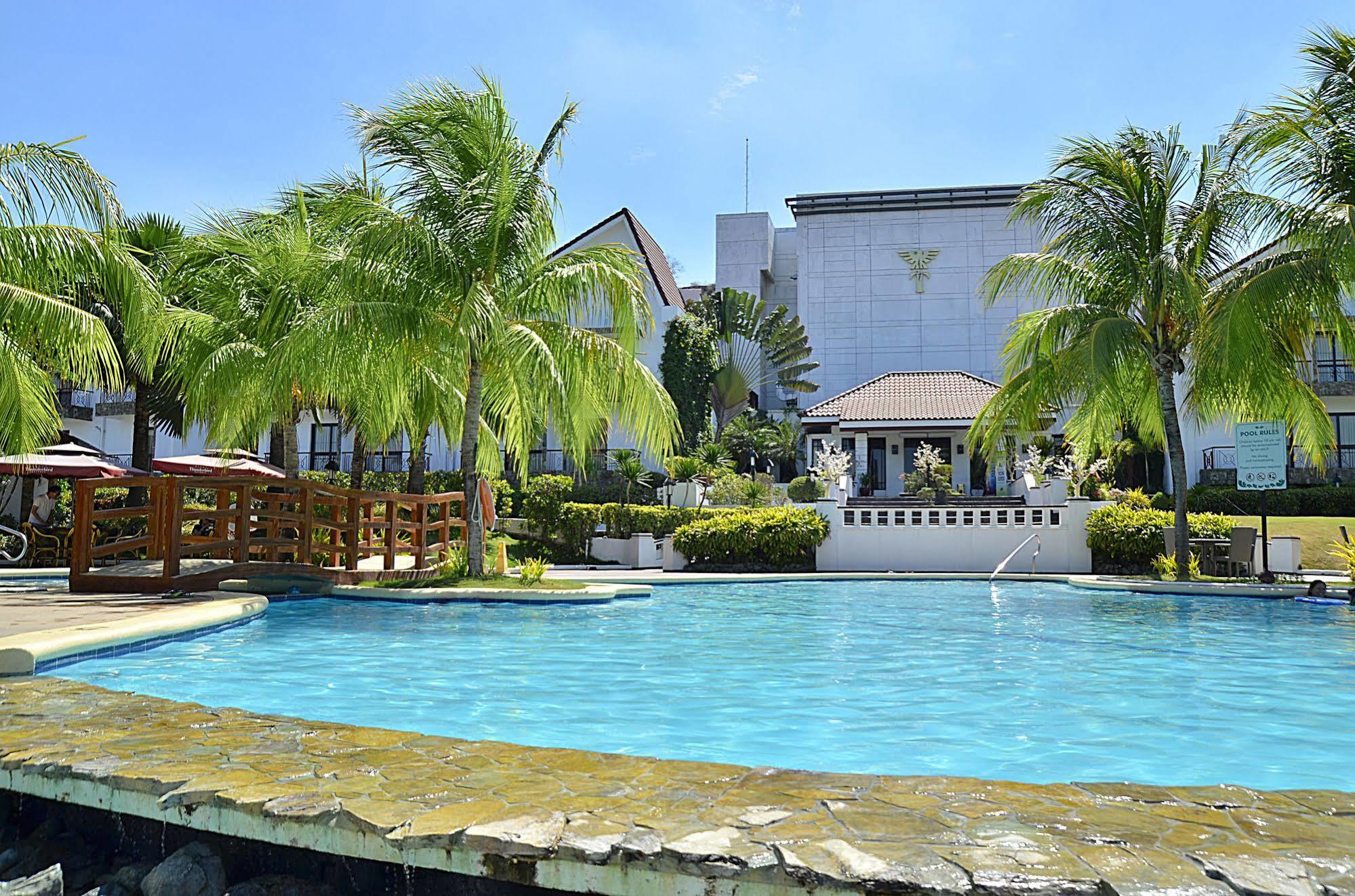 Thunderbird Resorts - Rizal Binangonan Экстерьер фото