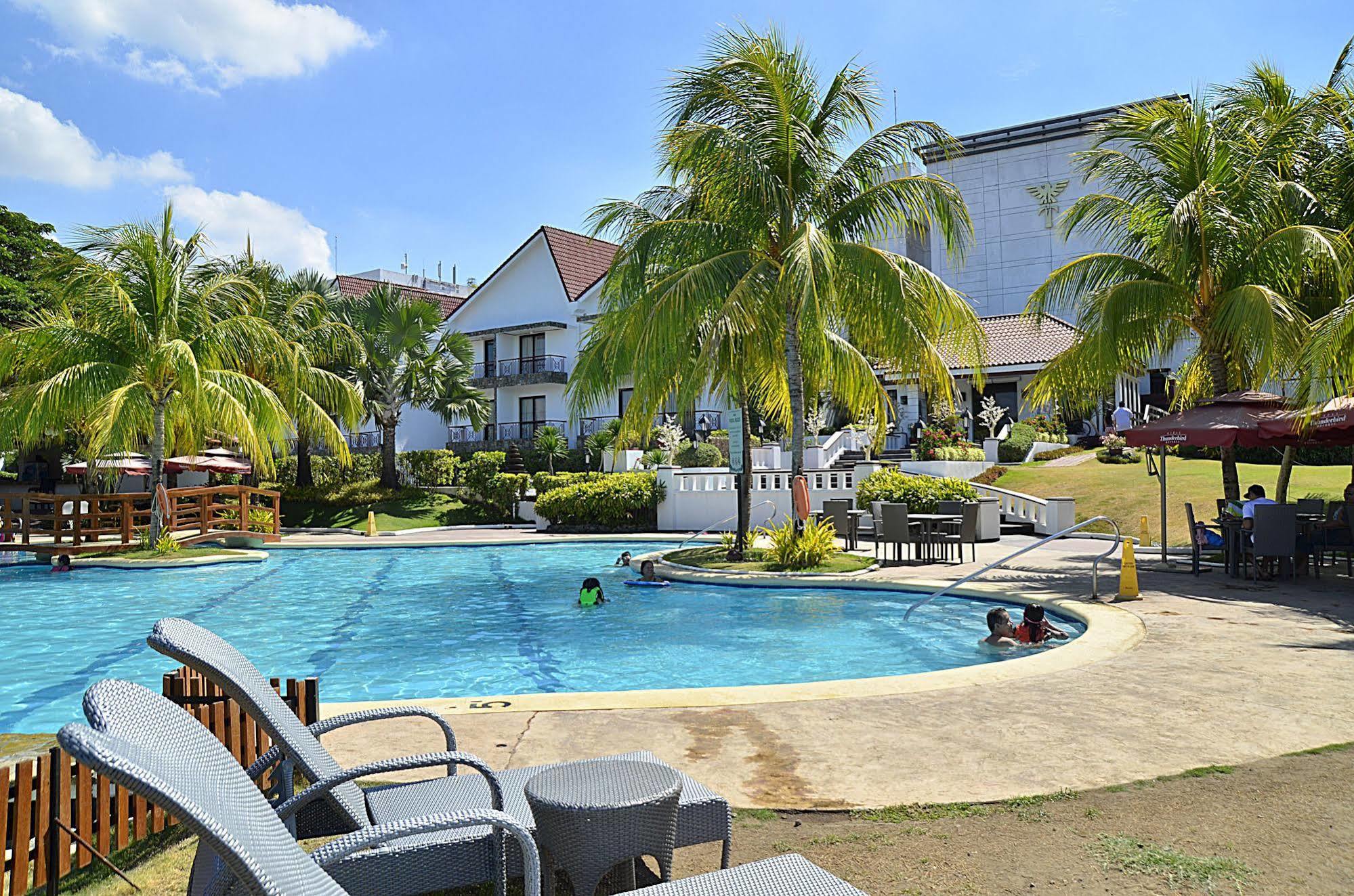 Thunderbird Resorts - Rizal Binangonan Экстерьер фото
